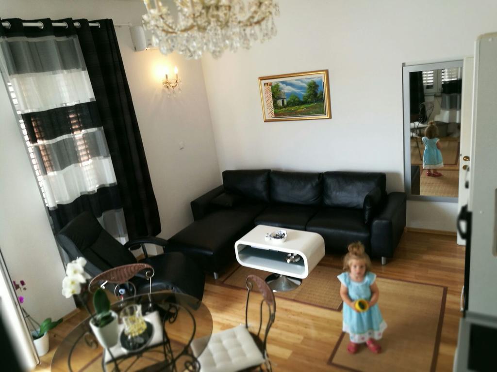 Ana Apartment Pula Exteriér fotografie