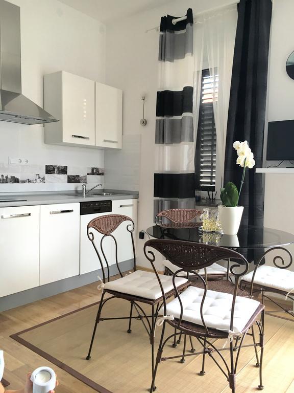 Ana Apartment Pula Exteriér fotografie